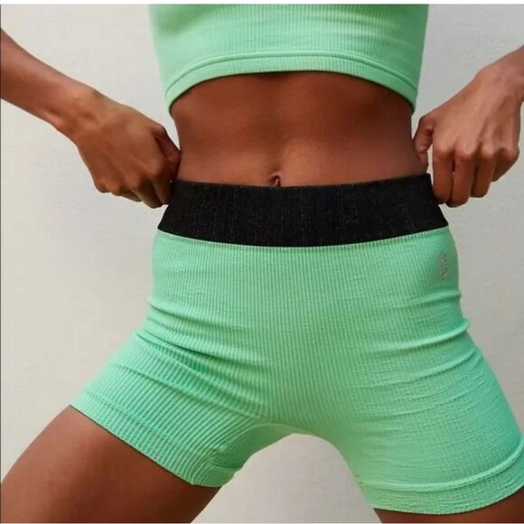 Free People Fresh Cut Seamless Shorts - Picture 1 of 3